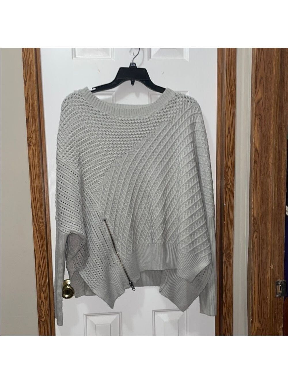 She + Sky Gray Ribbed Knit Poncho EUC